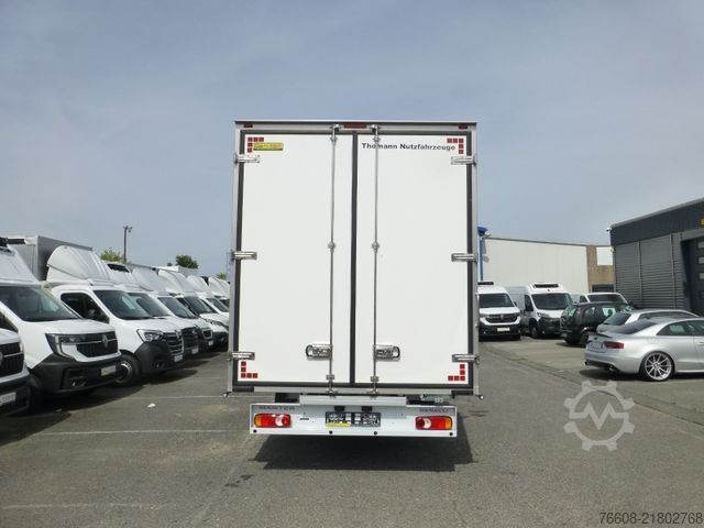Box van RENAULT NEW Master Koffer Türen Möbelkoffer