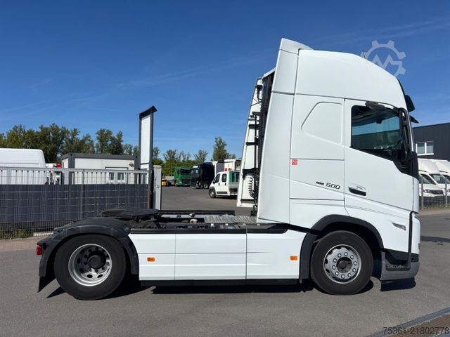 Hazardous materials truck VOLVO FH 500 XL Retarder ADR - PTO