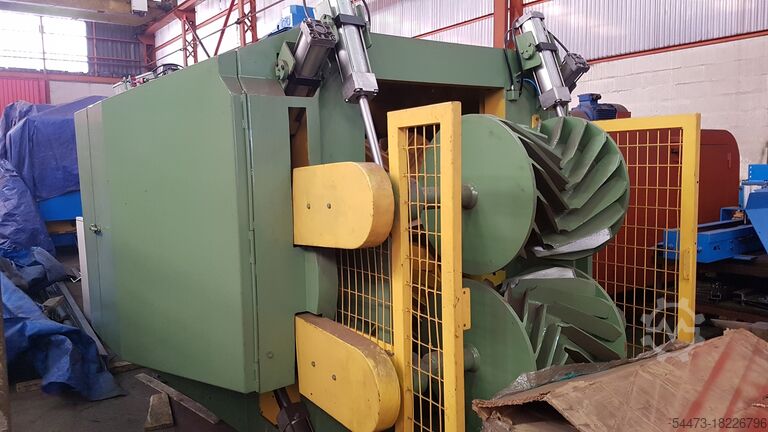 Debarking BARGAR BG90