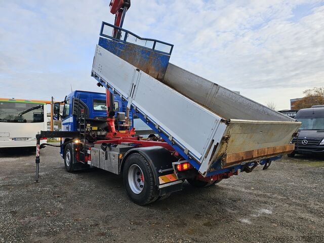 Three-way tipper truck Volvo FM9 340HP Kran FASSI F95A.24 Blatt/Blatt