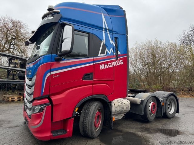 Heavy-duty truck IVECO AS440S48TX/P GGVS Spezial Edition