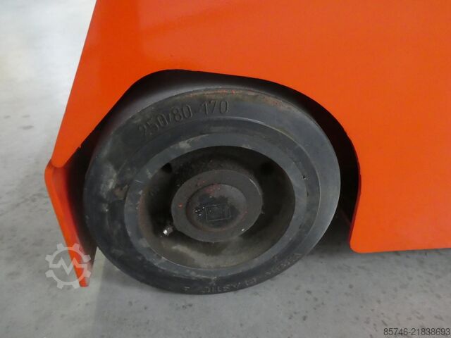 P 30 * DEMO !! LINDE P 30 * DEMO !!