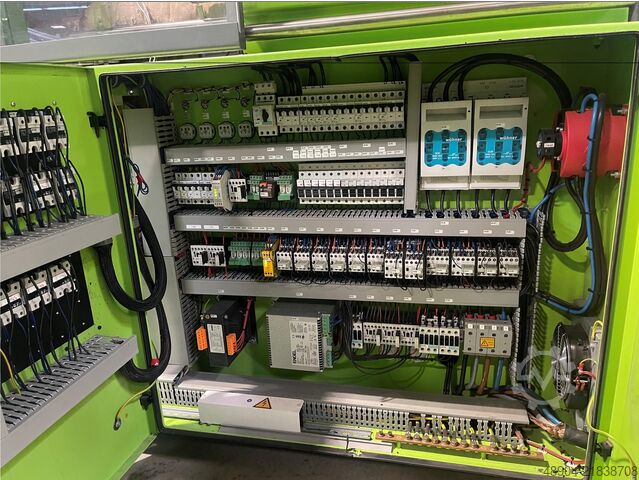 Injection molding machine Engel Insert H200/70