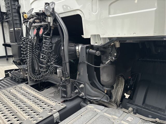 Standard-SZM Volvo FH 460 4x2 CMS + I-Park