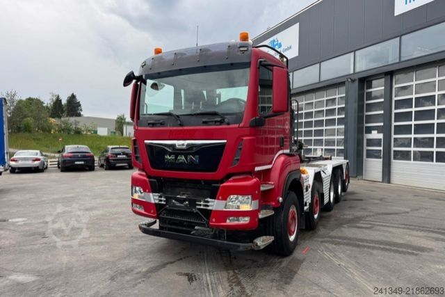 Roll-off tipper truck MAN TGS 35.480 10x4 Hiab 26T