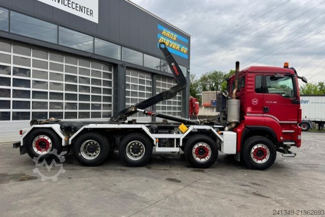 Roll-off tipper truck MAN TGS 35.480 10x4 Hiab 26T