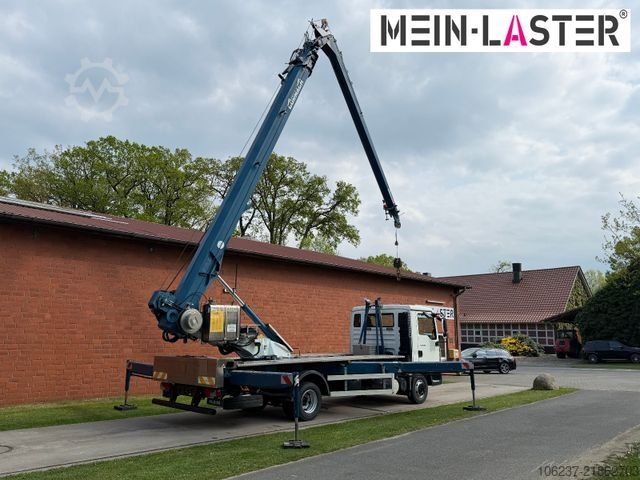 Truck-mounted crane van MAN 8.180 Cormach 23000 36-3 32 Meter Montagekran
