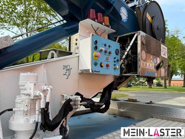 Truck-mounted crane van MAN 8.180  Cormach 23000 36-3  32 Meter Montagekran