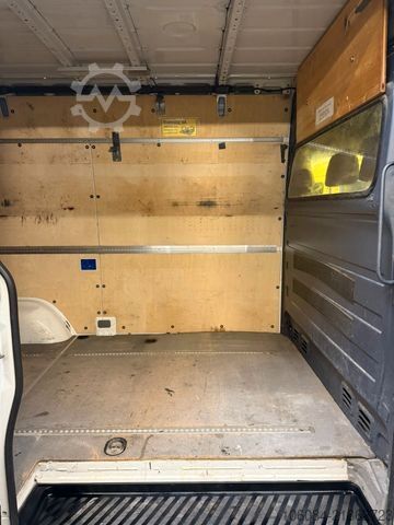 Panel van VOLKSWAGEN Crafter Kasten L2H2 Klima Tempomat AHK 2.Hand