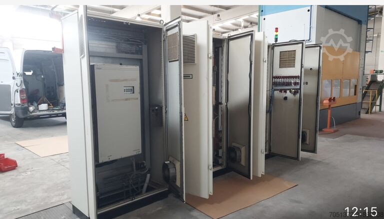 Electronic cabinet