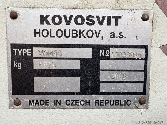 Vertikales Bearbeitungszentrum Kovosvit Holoubkov VOM 50
