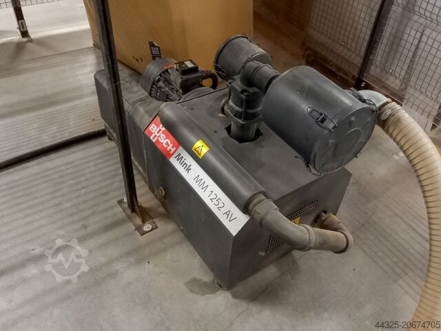 Work center with automation BIESSE + KUKA ROVER A + KR210 R3100