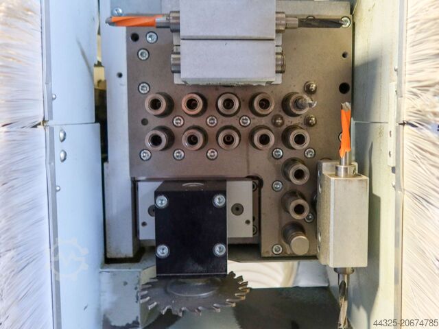 Vertikale CNC-Bohrmaschine WEEKE BHX 055