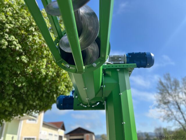 Filling system wood chips filling auger Löttner Maschinenbau