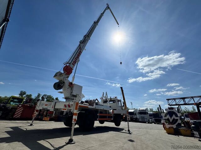 Crane truck MAN 18t + Böcker AK 30/1000