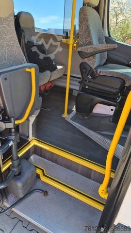 Minibus MERCEDES-BENZ Sprinter 516 Heckniederflur City Schlafsessel