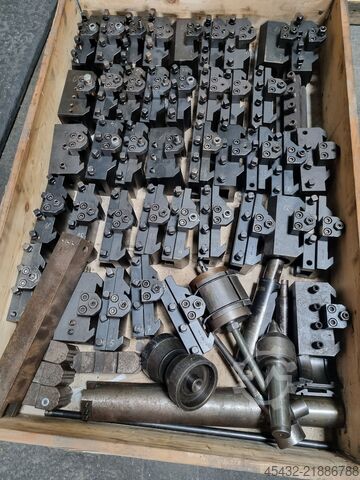 Quick-change tool holder for lathe Schnellwechselhalter und Drehzubehör Parat