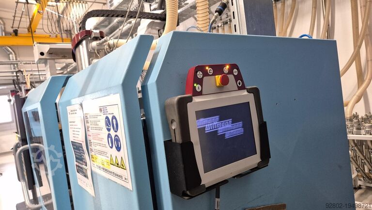 Spritzgießmaschine DEMAG