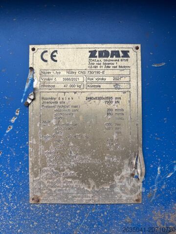 Guillotine Zdas CNS 730