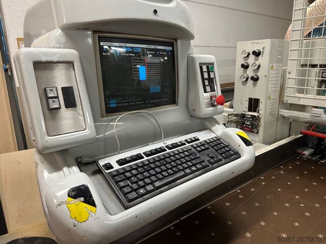 Automatische Plattensäge Giben 