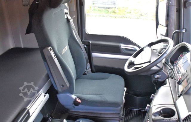 Standard tractor unit MAN TGX 28.480 Sattelzugmaschine + HMF 2120 K5/FUNK