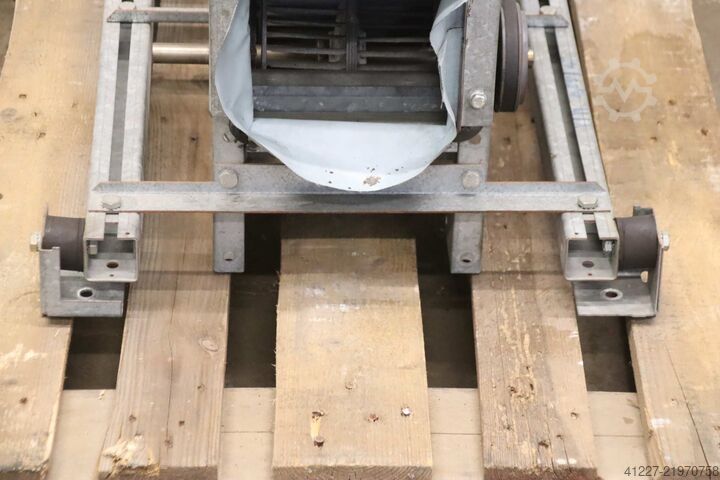 Extraction fan 0.4/0.1 kW 1390/690 rpm unbekannt Lüfterrad 2x Ø 200 x 80 mm