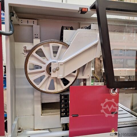 Band saw BEHRINGER HBE 411 A