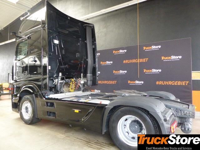 Standard SZM Actros 1845 LS