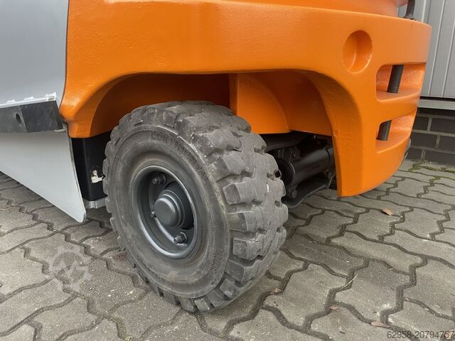 Elektro 4 Rad-Stapler Still RX60-25