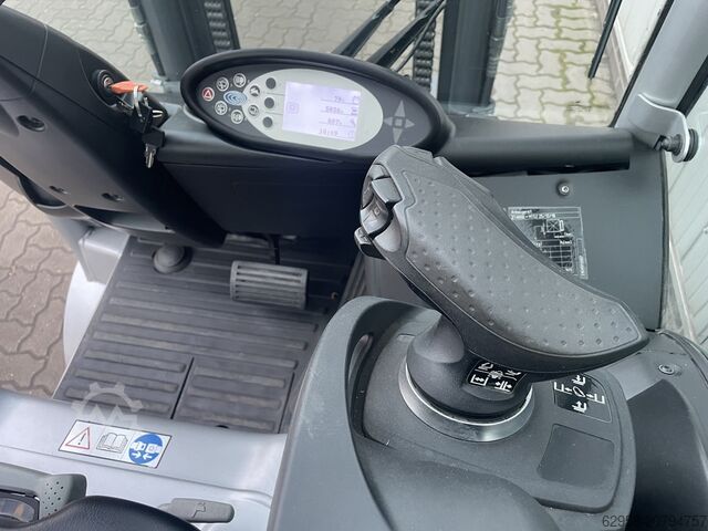 Gabelstapler, Elektrostapler STILL RX60-25 | Top Batterie