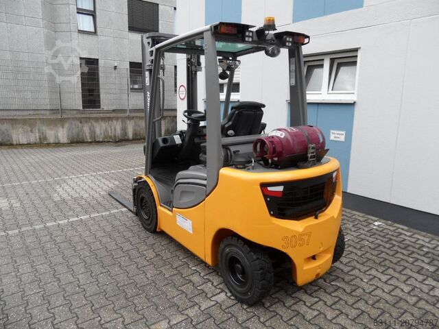 Treibgasstapler Jungheinrich TFG 425s - Beleuchtung - Dachscheibe