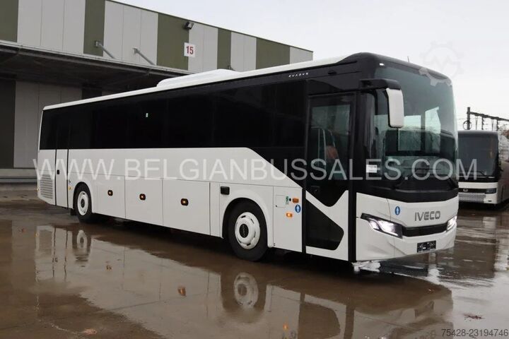 Iveco Evadys 12m / Rear door / 3-point seat belts / NEW!! / 5X UNITS Iveco Evadys 12m / Rear door / 3-point seat belts / N...