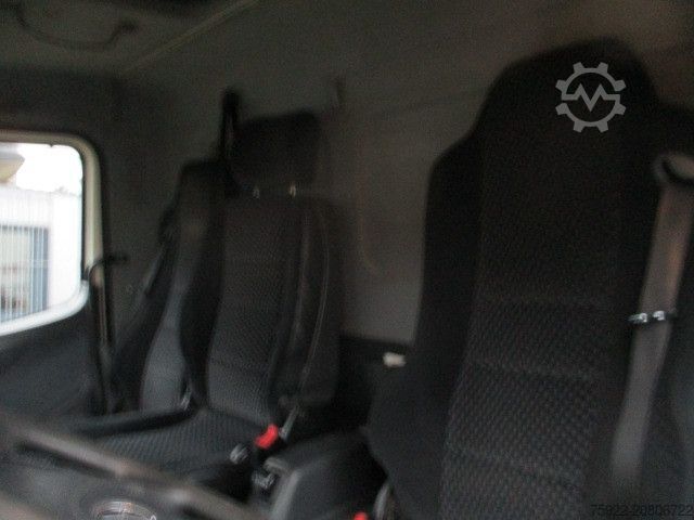 Sonstige MERCEDES-BENZ 1018 Atego Euro5 1. Hand Kommunal