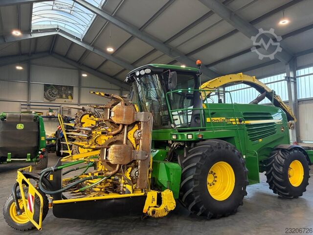 John Deere 7450 ProDrive 40Km/h inkl. Kemper 375Plus John Deere 7450 ProDrive 40Km/h inkl. Kemper 375Plu