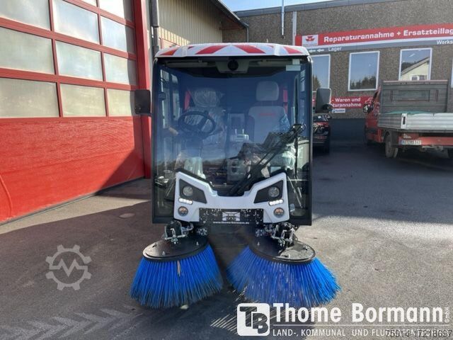 Road sweeper Bucher - GMeiner - Giletta CX202