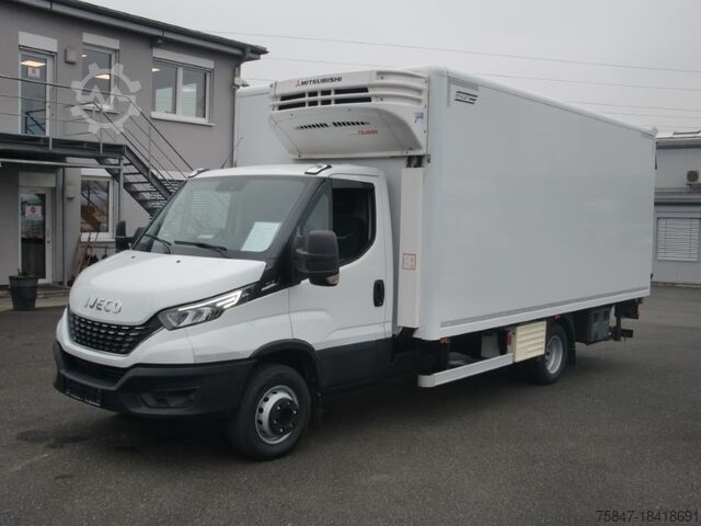 Transporter mit Koffer Iveco Daily 72 C 18 Tiefkühl Bi Multi Temp