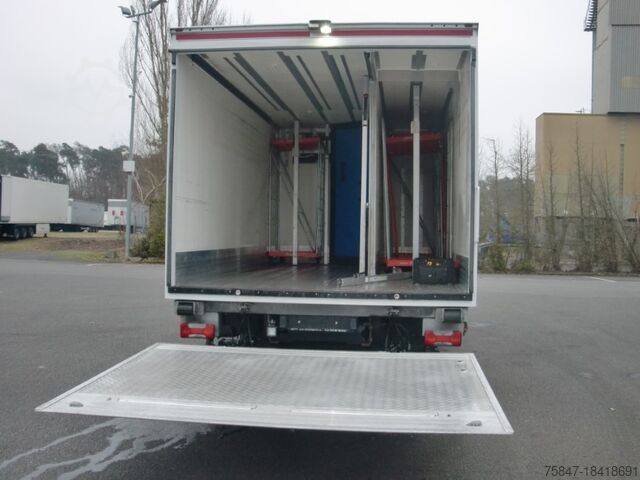 Transporter mit Koffer Iveco Daily 72 C 18 Tiefkühl Bi Multi Temp