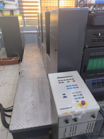 Offset printing press Heidelberger Druckmaschinen SM 52 -4