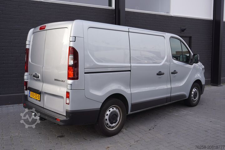 Kastenwagen Renault Trafic 2.0 dCi 150PK 2x Schuifdeur - EURO 6 - A...