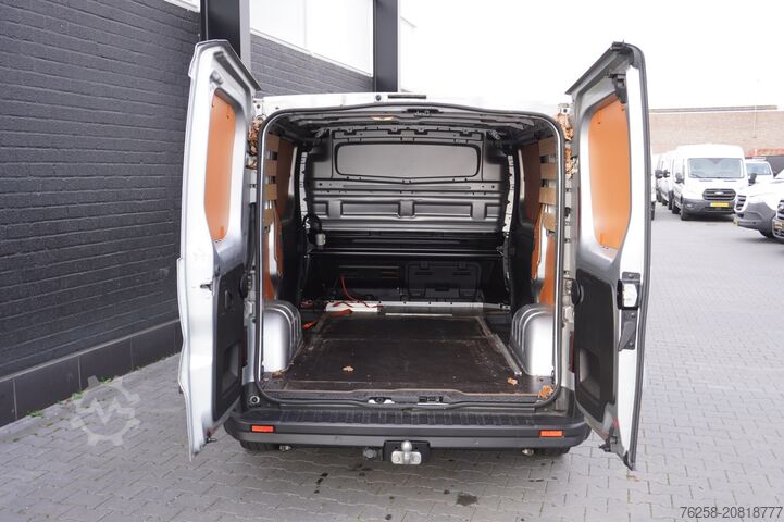 Kastenwagen Renault Trafic 2.0 dCi 150PK 2x Schuifdeur - EURO 6 - A...