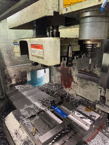 Vertical machining center HURCO BMC 20
