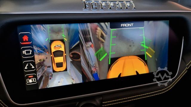 Van FERRARI Portofino