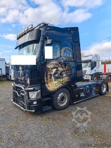 Standard tractor unit RENAULT T520 High Edition Show Truck Vollausstatt.