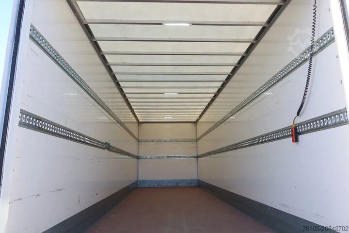 Koffer DAF CF 320 Bak+Klep Dhollandia  2.000 kg