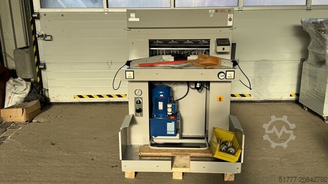 Paper cutting machine EBA 551-06