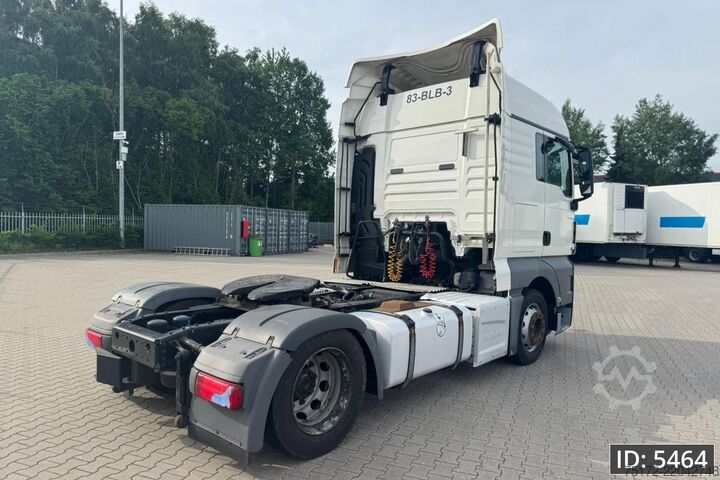 Standard-SZM MAN TGX 18.460 XLX, Euro 6, / Retarder / 2 Tanks / ...