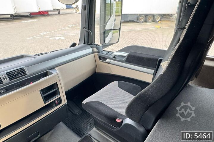Standard-SZM MAN TGX 18.460 XLX, Euro 6, / Retarder / 2 Tanks / ...