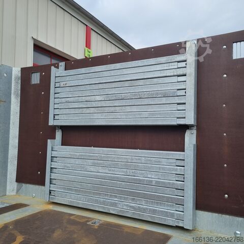 Open semitrailer Fliegl 3-Achs Plateau Sattel SDS 380 Mega