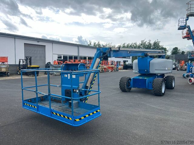 Articulated boom lift Genie Z80/60 diesel 4x4x4 26m - 1881