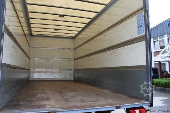 Box van Mercedes-Benz Atego  824 Koffer Schlafkabine Klima Standheizung